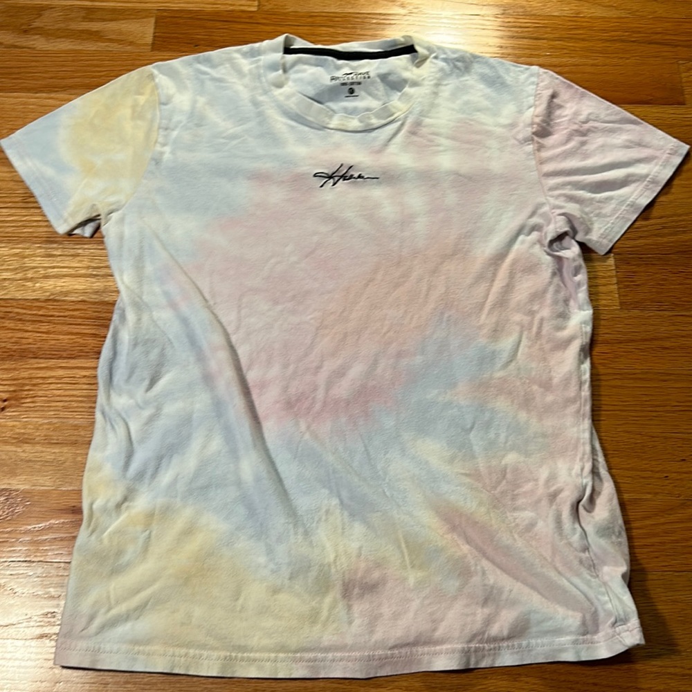 rainbow tie die BRAND NEW hollister shirt